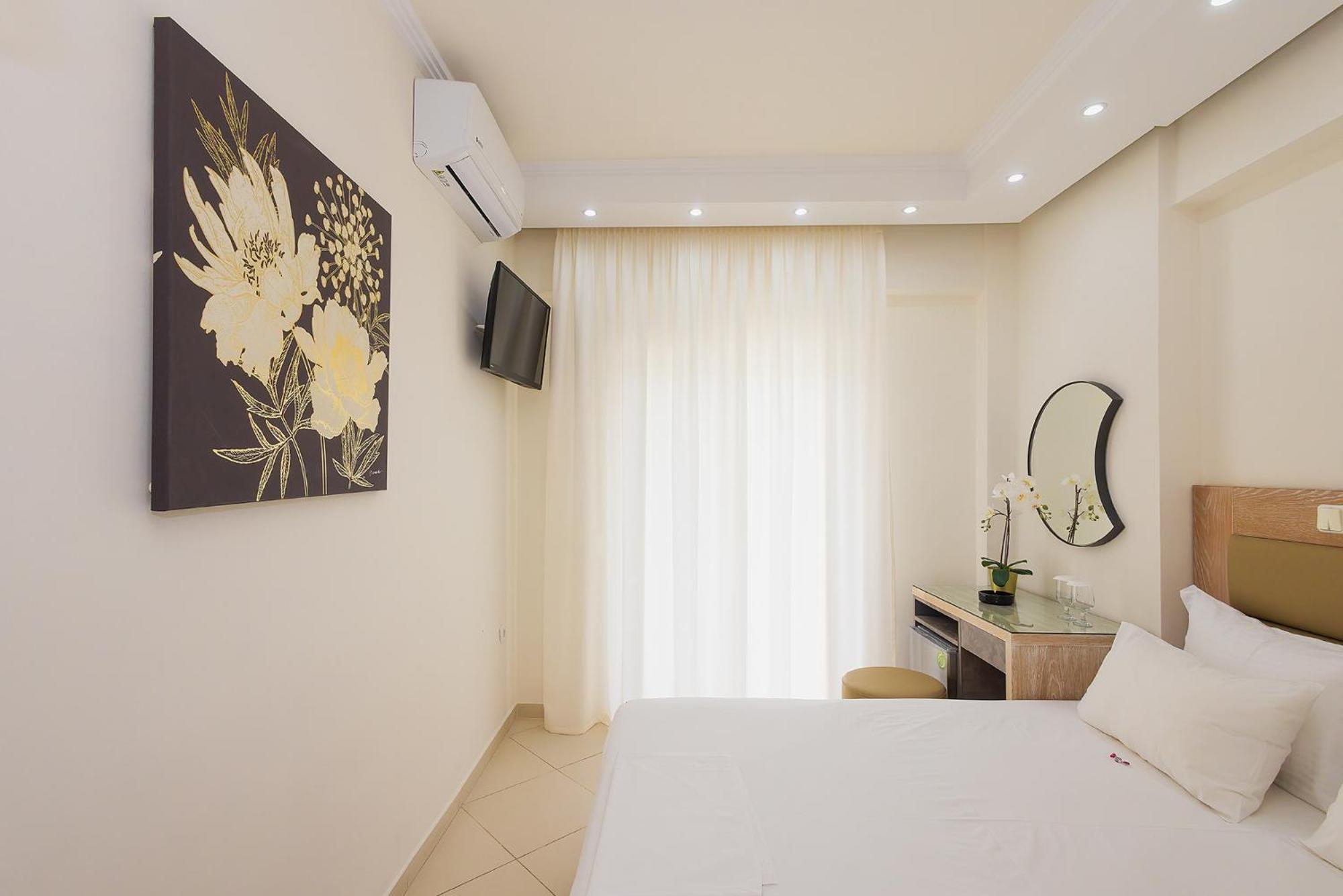 Le Monde Seaview Suites Nea Kallikrateia Exterior photo